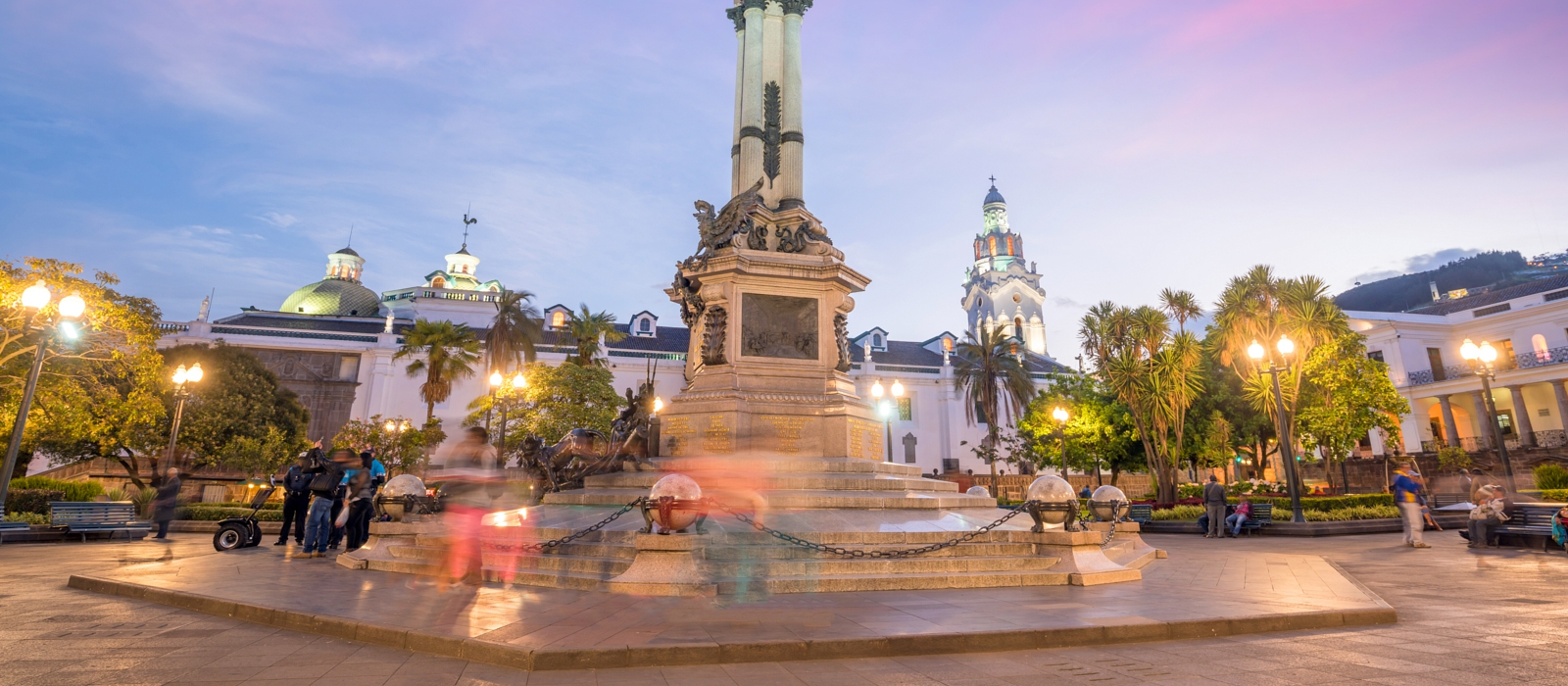 10 DAY LUXURY ECUADOR AND GALAPAGOS