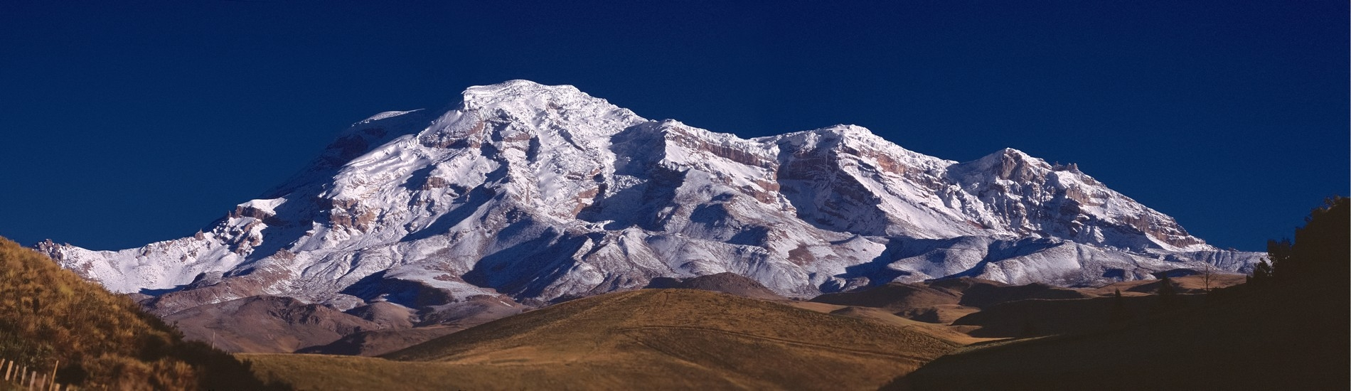 Ave of the Volcanoes banner