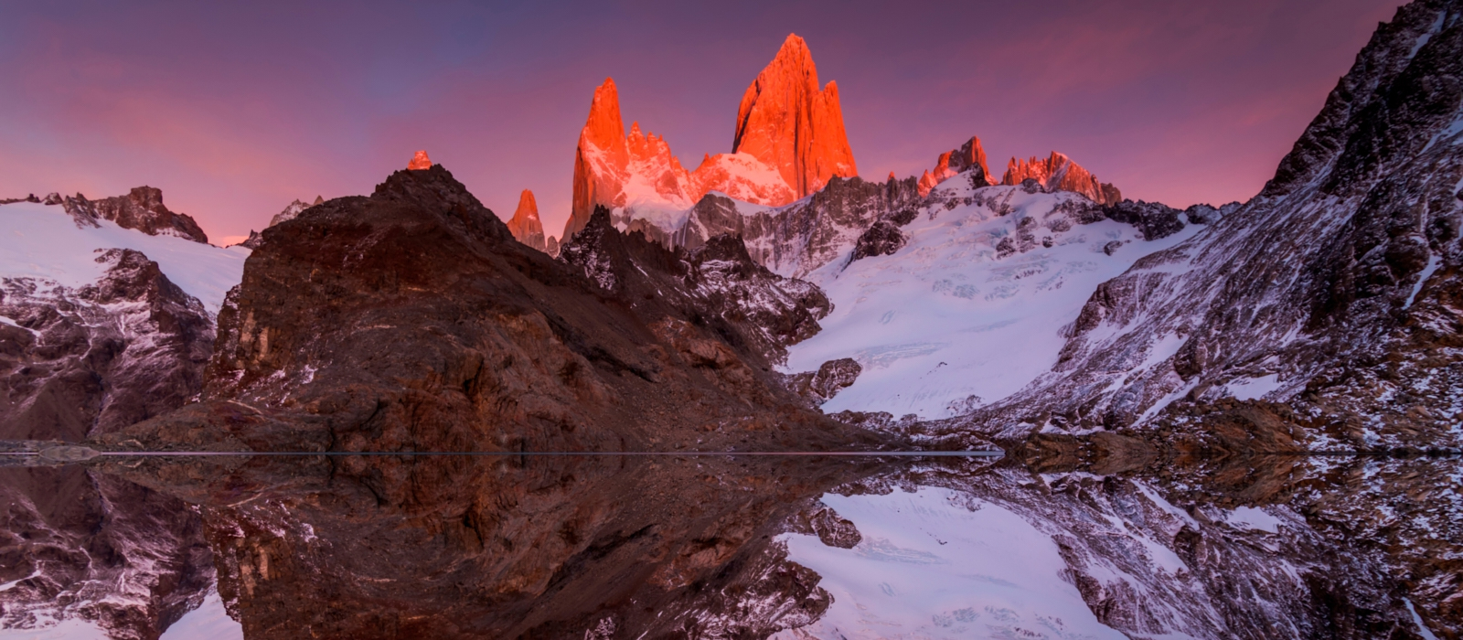 PATAGONIA - LAKES & GLACIERS