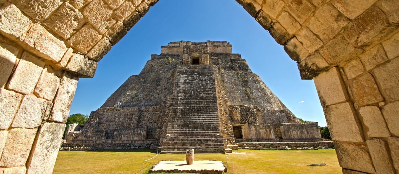Romance In Yucatan