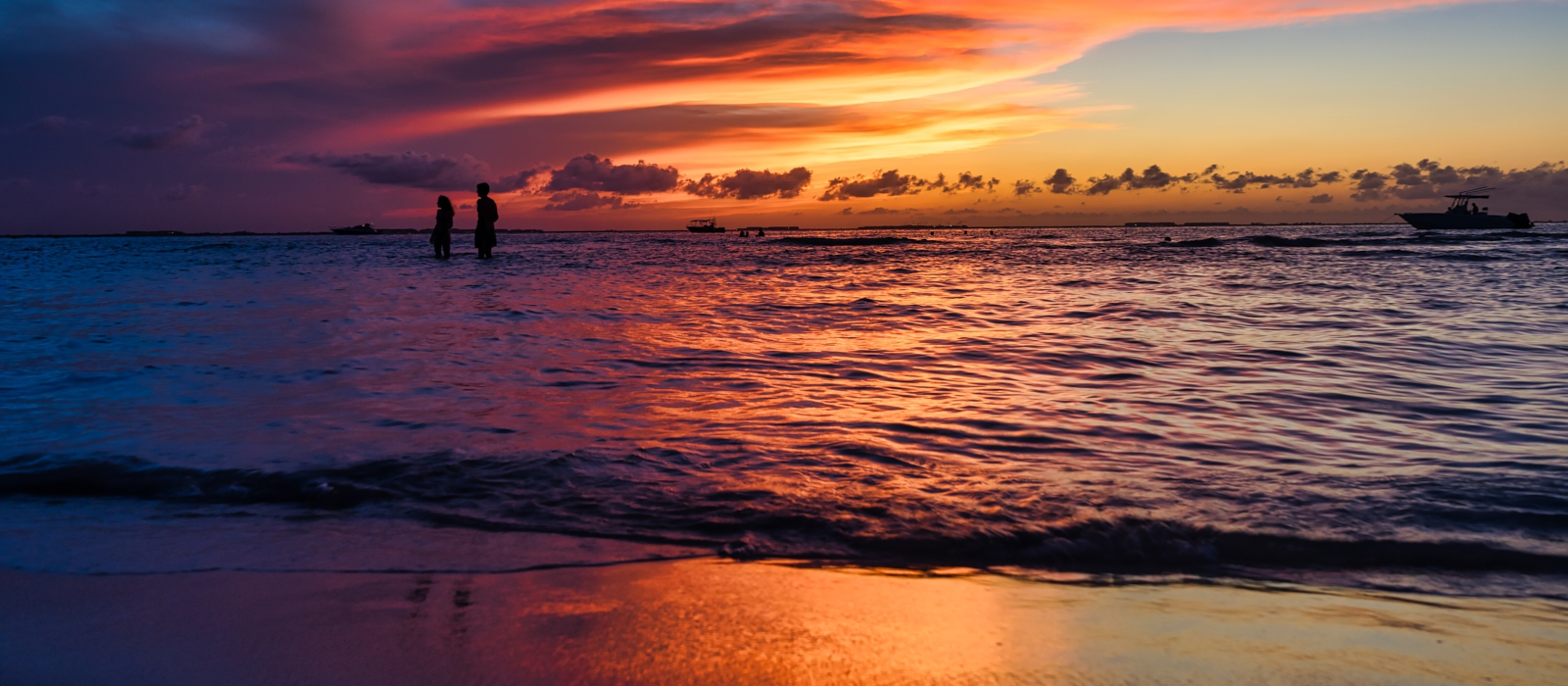 Romance In Yucatan