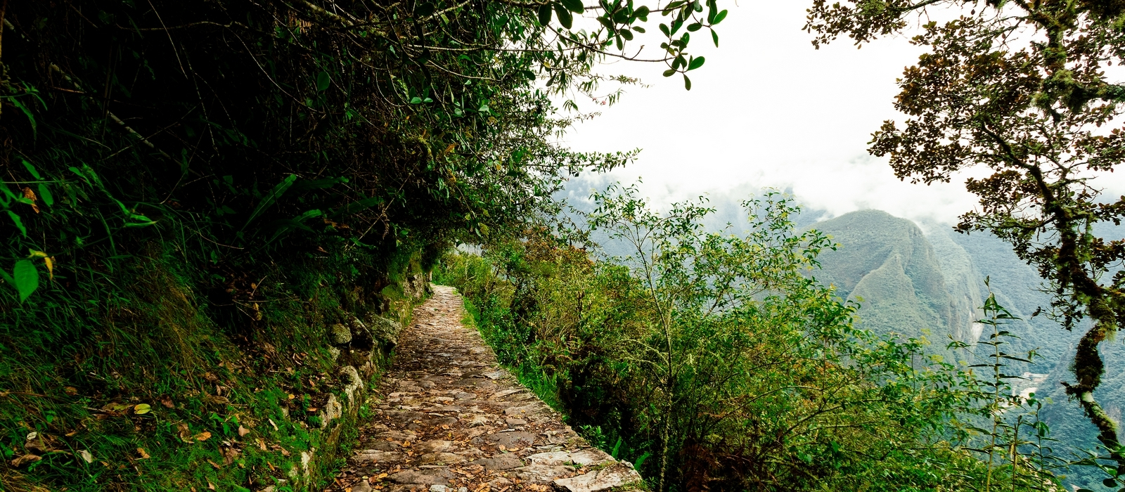 The way to the Short Inca Trail to Machu Picchu